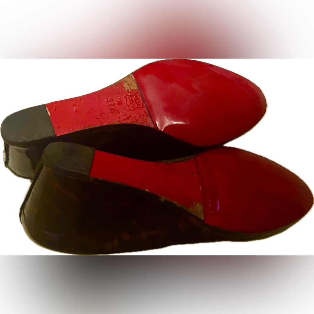 **Christian Louboutin chocolate patent leather wedges - Picture 2 of 7
